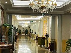 -汤泉良子(金源店)