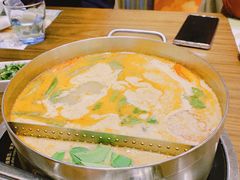-樾餐厅泰式海鲜火锅(民歌湖店)