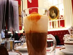 -Cafe Sacher(WIEN)