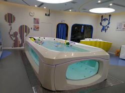 -迷你海洋婴幼儿健康水疗中心(双流万达广场店)