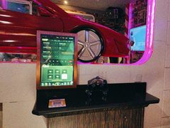 -依呀呀ktv烧烤小串(中山西路店)