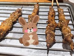 金牌羔羊肉串-木屋烧烤(西南角店)