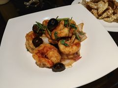 黑蒜大千虾球-北京四季酒店·采逸轩