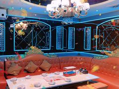 -路边边.炒菜烧烤.音乐餐厅(良乡长虹店)