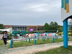 -季高兔窝窝亲子园(上海薰衣草公园店)