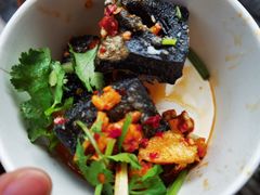 -黑色经典臭豆腐·湖南特产(坡子街店)