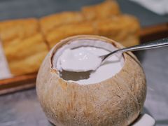 椰子冻-姚姚酸菜鱼·金戈戈香港豉油鸡(喜荟城联名店)