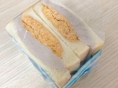 -沁屋面包店(人民东路店)