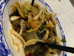 捞鱼皮-香山家宴