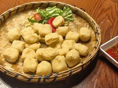 -老滇山寨•云南特色菜•地方菜•民族风情歌舞表演(金碧店)