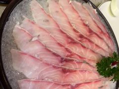 中山脆肉鲩片-顺德公广东猪肚鸡·煲仔饭(白石洲店)