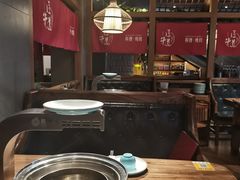 大堂-明洞阿姨·韩式酱蟹烤肉·创意料理(三元桥店)