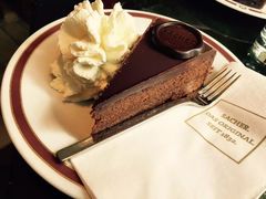 -Cafe Sacher(WIEN)