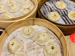 蟹黄汤包-四季美汤包(户部巷店)