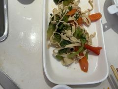 -颐辰舍岁岁羊(文昌万达景园店)