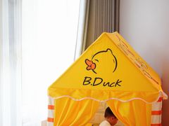 -广州花都融创文旅城希尔顿惠庭酒店