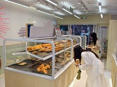 -红星前进面包牛奶公司(畅春园店)
