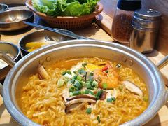 辛拉面-金顺韩式烤肉·网红烤肉店(广利路店)