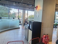 -麦当劳(展览路店)