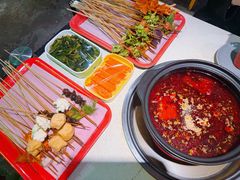 -钢管厂五区小郡肝串串香火锅(梅川路店)