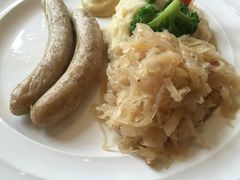 -LENBACH兰巴赫西餐啤酒坊(大连星海广场店)