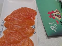 -四海一家自助餐(益田假日广场店)