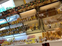 面包甜点陈列柜-味多美蛋糕(亚非大厦店)