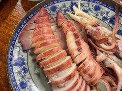清蒸整鱿鱼-福州人铭小吃