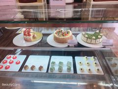 -万达瑞华酒店美食汇自助餐厅(楚河汉街店)