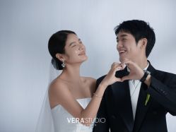 -至臻微拉婚纱摄影