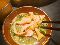 -王婆乔鲜鱼自助火锅(蜀汉路店)