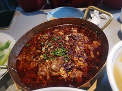 -有红鸡毛店·川菜(建设路店)