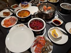 -钱小奴海鲜自助黑金店(杭州滨江龙湖店)