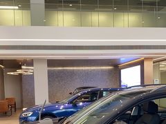 -上海冠松华奥奥迪4S店(张江店)