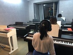 -乐尚音乐空间·钢琴·声乐·架子鼓(会展中心店)
