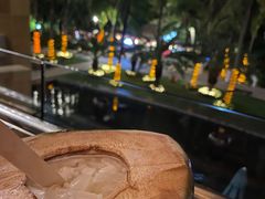 -三亚湾海居铂尔曼度假酒店