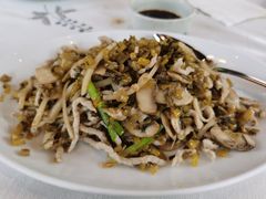 雪菜炒肉丝-宁波柏悦酒店·钱湖渔港
