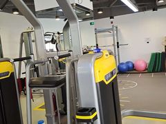 -每刻健身工作室(西直门店)