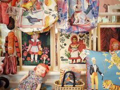 -恋物百货商店(华侨城店)