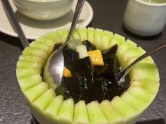 -蝴蝶里·粤菜·点心(滨江龙湖店)