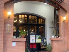 -良友书坊(安徽路店)