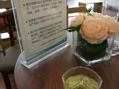 -成都中升之星奔驰4S店