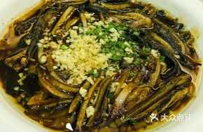 Shanghai-style Traditional Oil Eel Threads