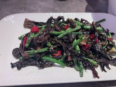 -闫府私房菜(恒隆店)