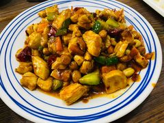 宫保鸡丁-华洋狼诱惑酱骨头(白塔堡店)