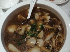 -渝是乎酸菜鱼(龙旗购物中心店)