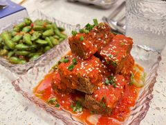 火山豆腐-白仁仔· 活烤海鲜 宵夜(豫园店)