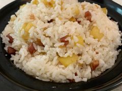 砂锅洋芋焖饭-云腾食府·云南菜