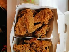芝士炸鸡-BHC炸鸡(明洞总店)
