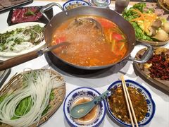 -王奋斗贵州酸汤牛肉火锅
